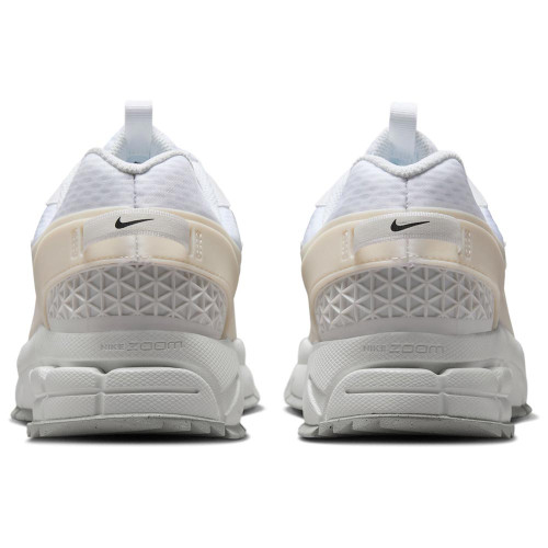 Nike Zoom Vomero Roam
